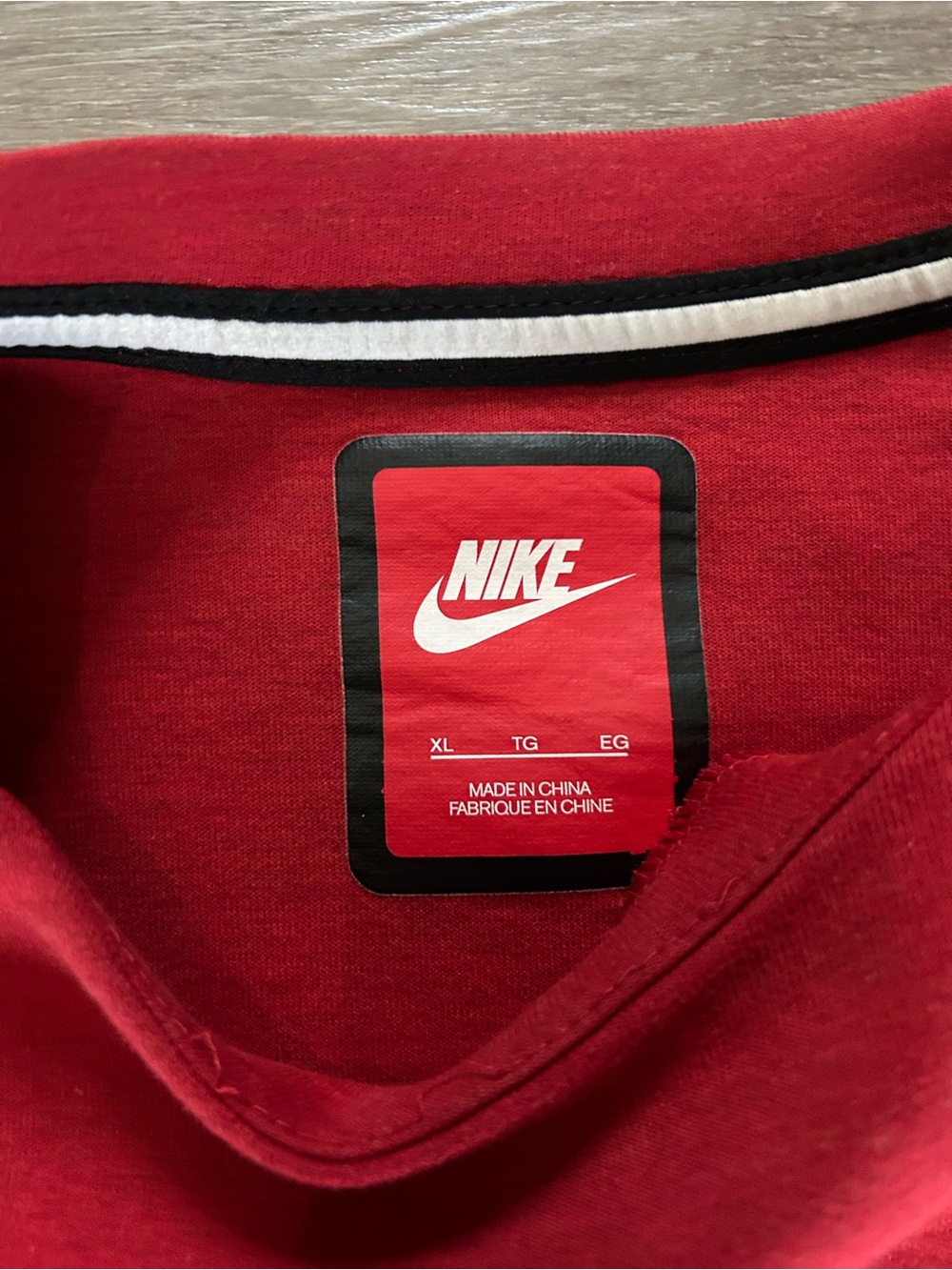 Nike Pullover - Picture 4 of 4